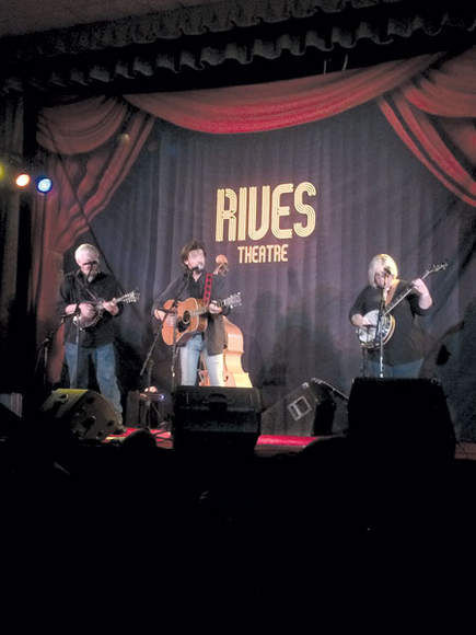 Nashville bluegrass artist puts on hometown show